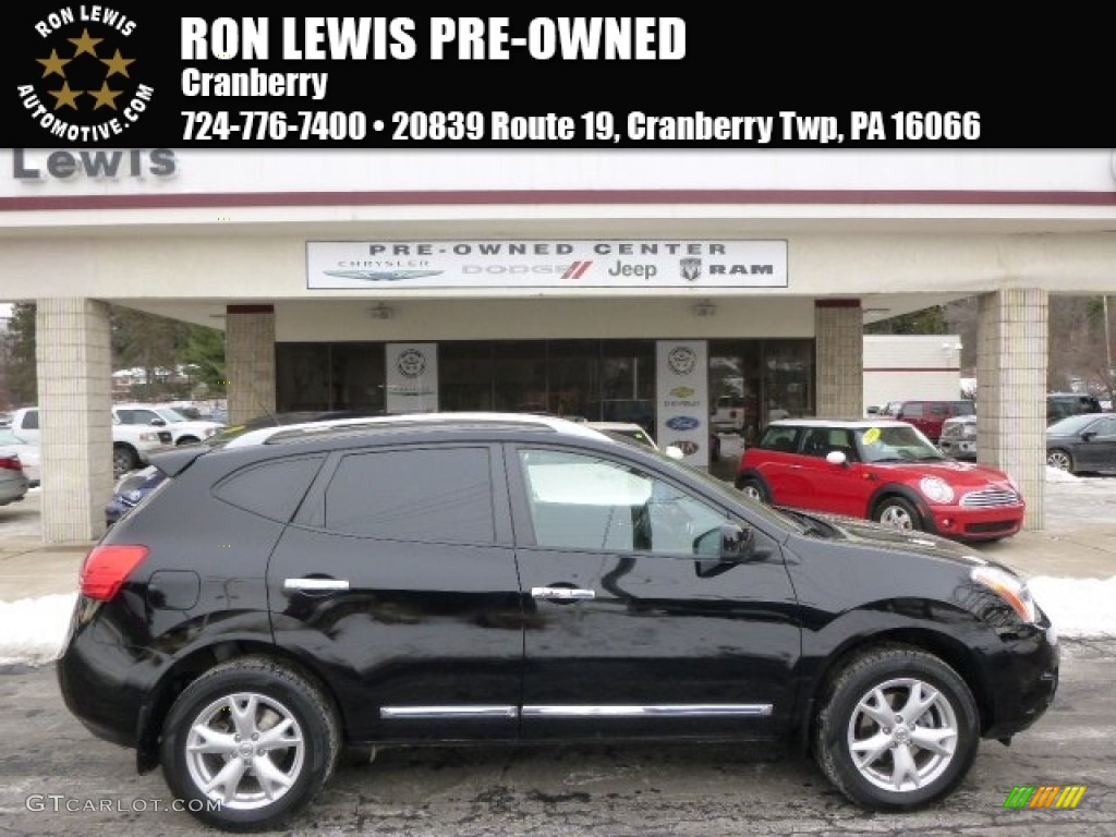 2011 Rogue S AWD - Wicked Black / Black photo #1