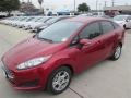 Ruby Red - Fiesta SE Sedan Photo No. 2