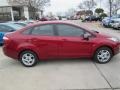 Ruby Red - Fiesta SE Sedan Photo No. 4