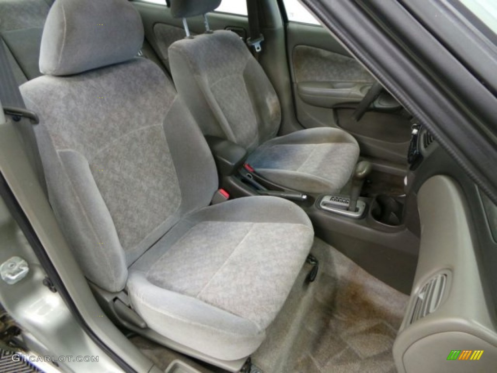 2003 Sentra XE - Radium Gray / Stone Gray photo #9