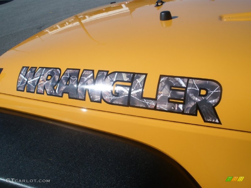 2012 Wrangler Sport 4x4 - Dozer Yellow / Black photo #10