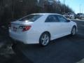 Super White - Camry SE Photo No. 3