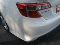 Super White - Camry SE Photo No. 16