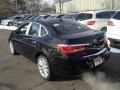 Carbon Black Metallic - Verano Convenience Photo No. 4