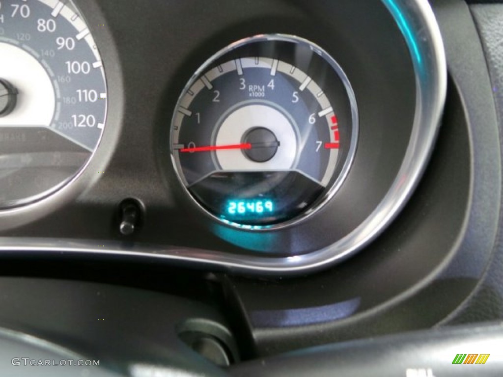 2012 200 Limited Sedan - Tungsten Metallic / Black/Light Frost photo #15