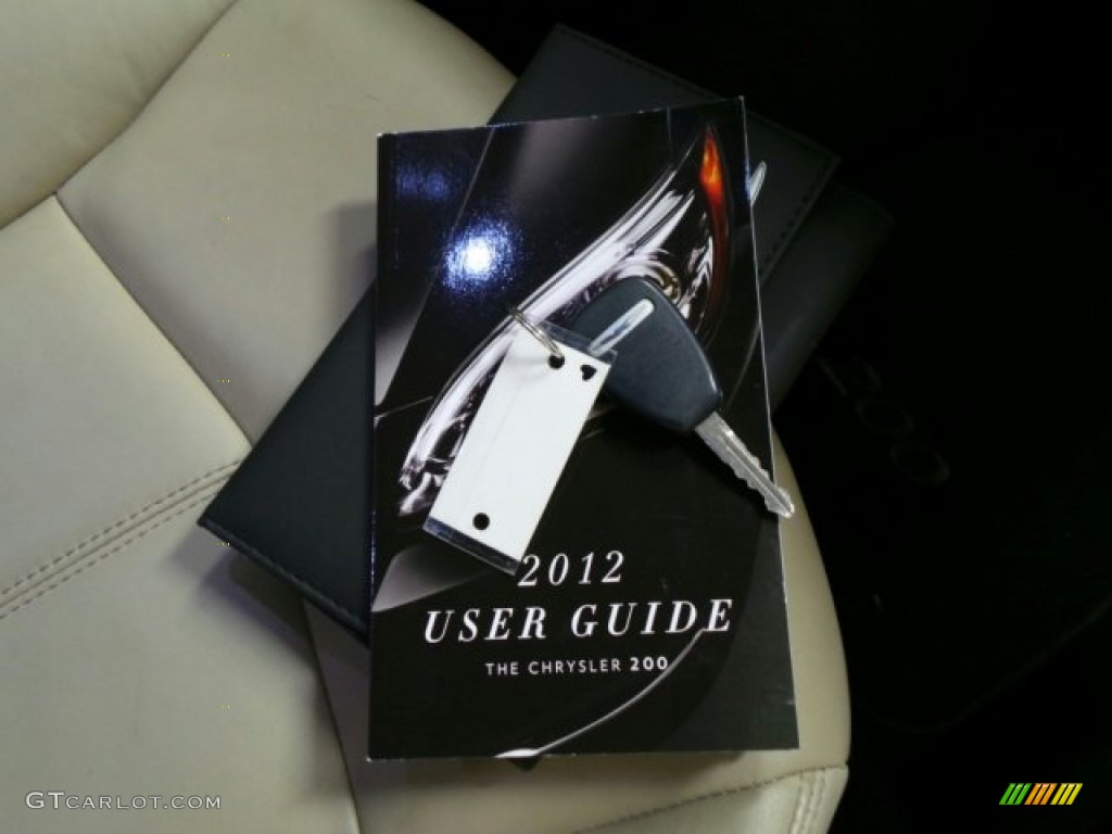 2012 200 Limited Sedan - Tungsten Metallic / Black/Light Frost photo #20