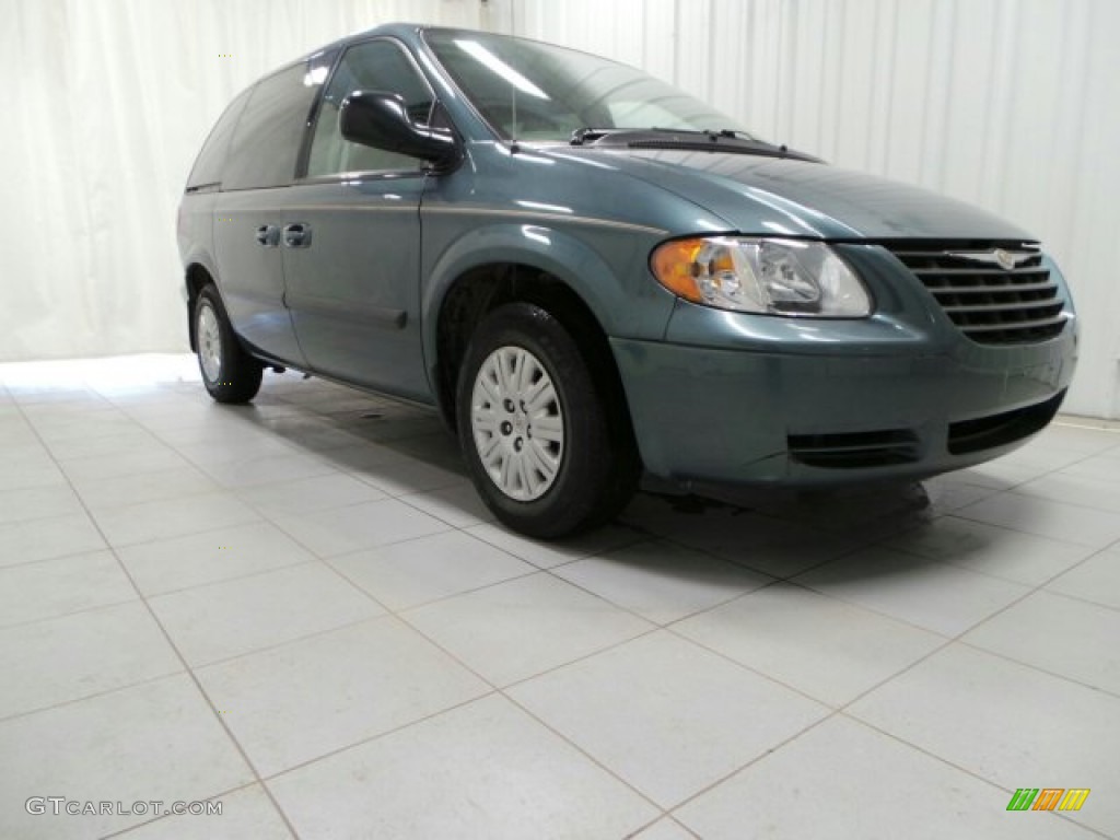 Magnesium Pearl Chrysler Town & Country