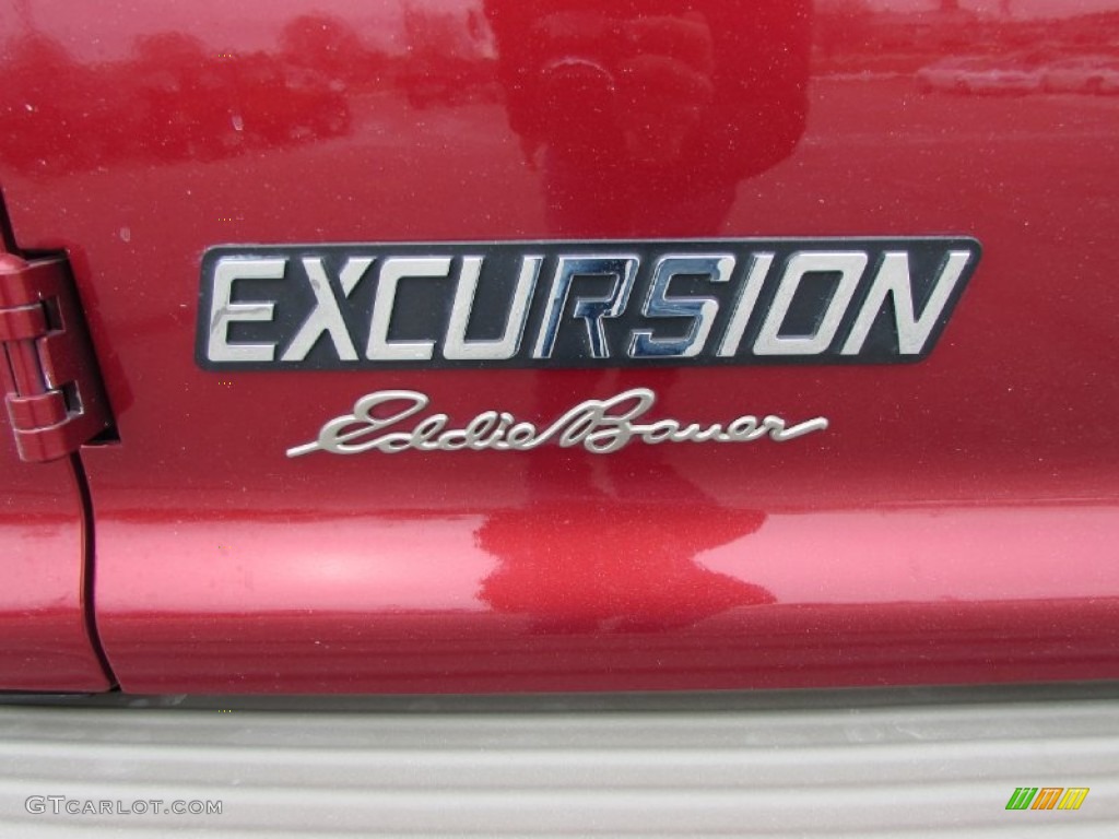 2004 Excursion Eddie Bauer 4x4 - Toreador Red Metallic / Medium Parchment photo #13