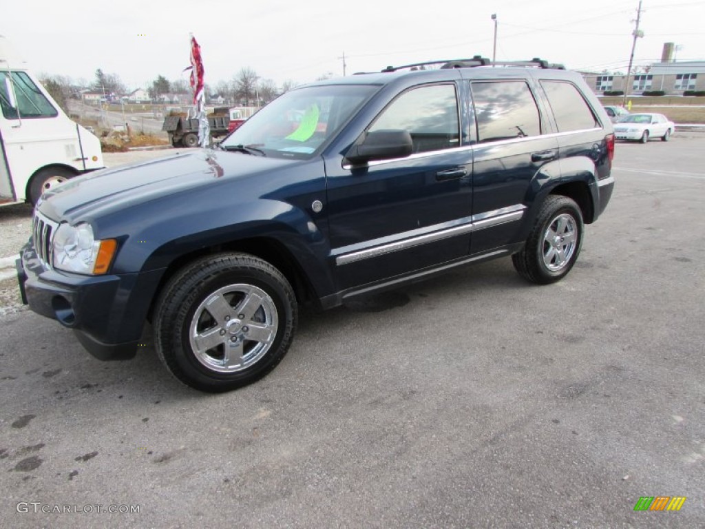 Midnight Blue Pearl 2005 Jeep Grand Cherokee Limited 4x4 Exterior Photo #90235012