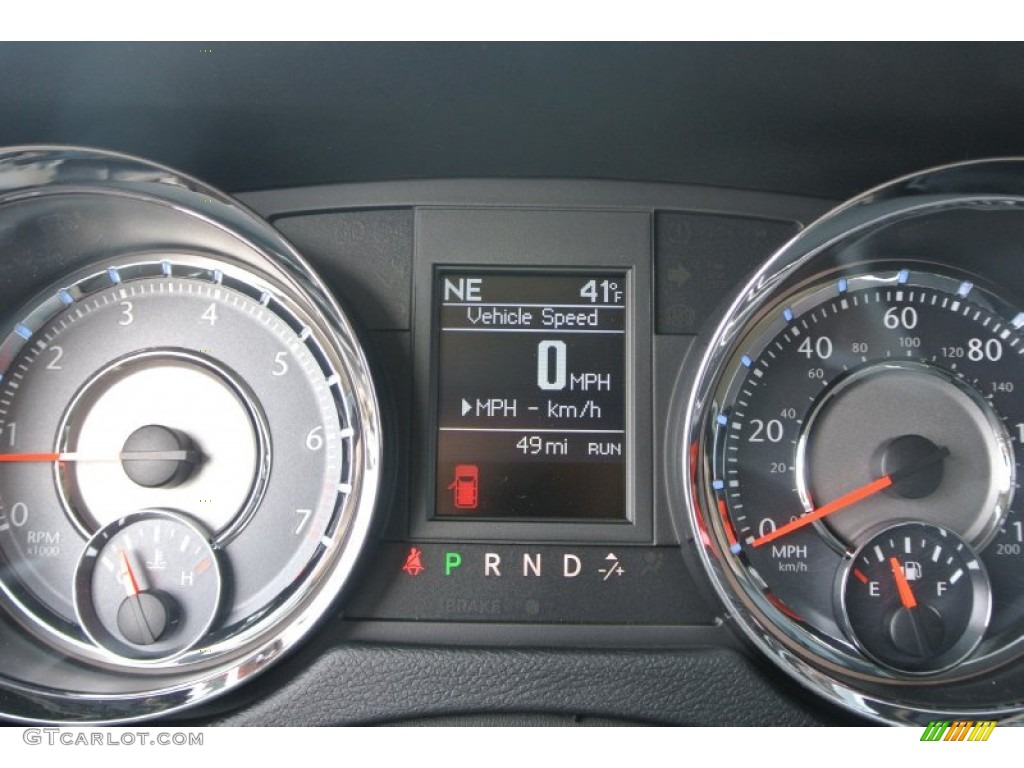 2014 Chrysler Town & Country Limited Gauges Photo #90235430