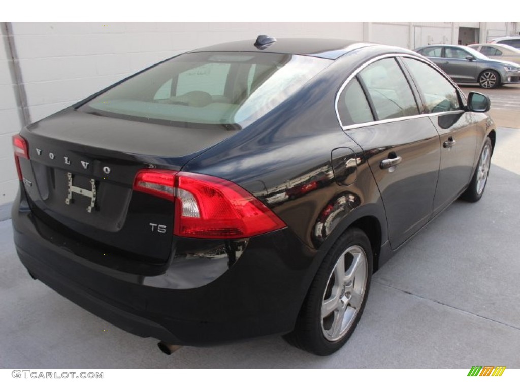 2012 S60 T5 - Black Sapphire Metallic / Soft Beige photo #4