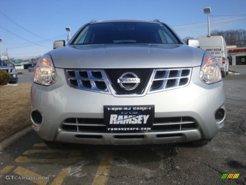 2011 Rogue SV AWD - Silver Ice Metallic / Black photo #2