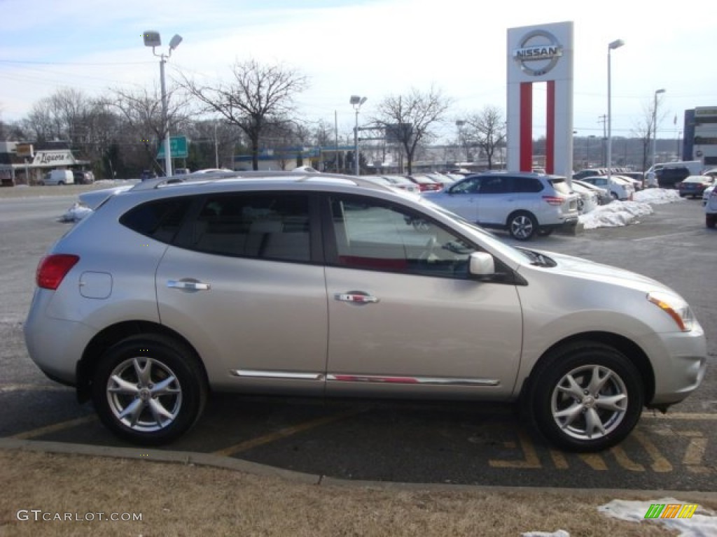 2011 Rogue SV AWD - Silver Ice Metallic / Black photo #4