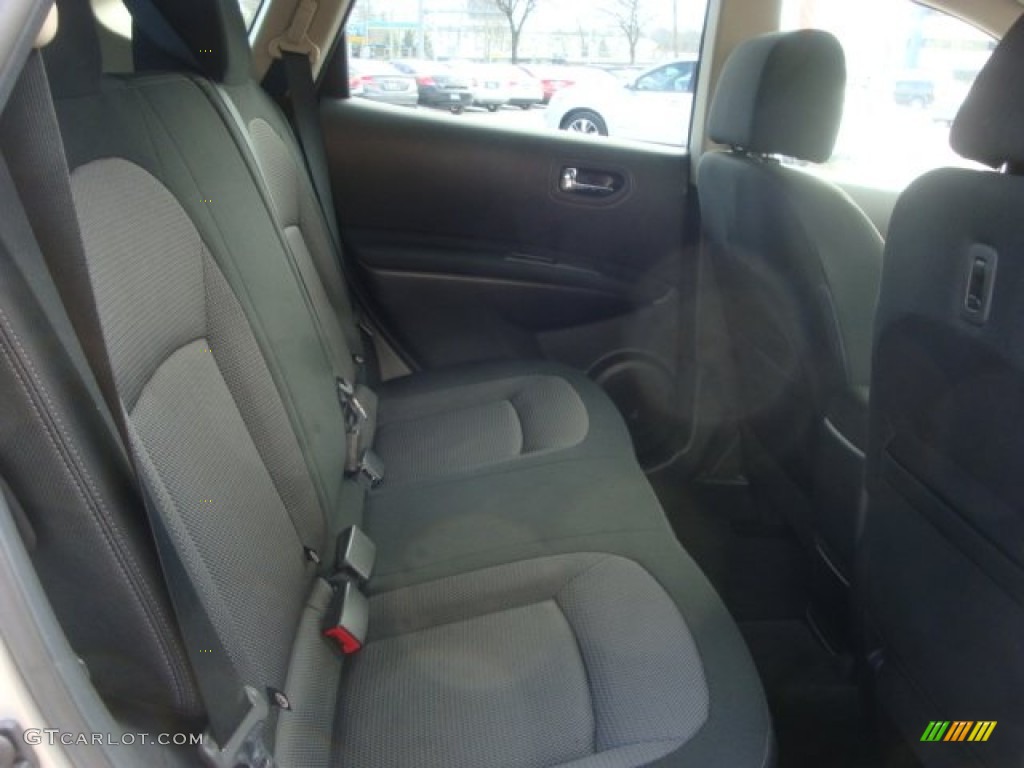 2011 Rogue SV AWD - Silver Ice Metallic / Black photo #18