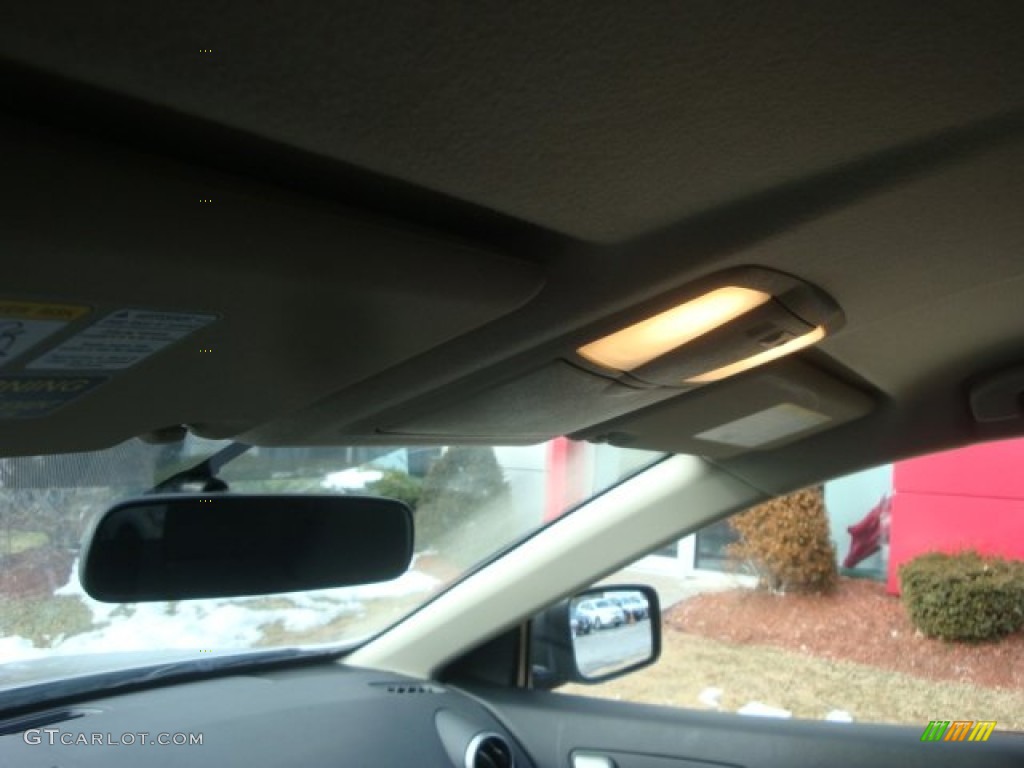 2011 Rogue SV AWD - Silver Ice Metallic / Black photo #19