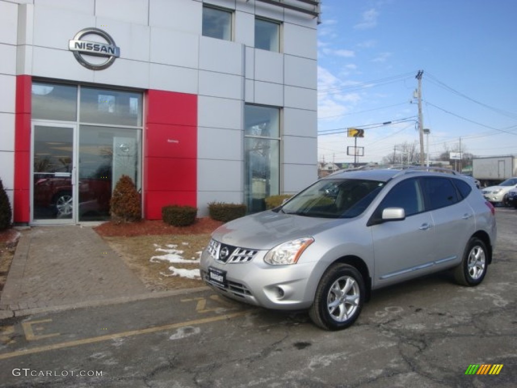 2011 Rogue SV AWD - Silver Ice Metallic / Black photo #27