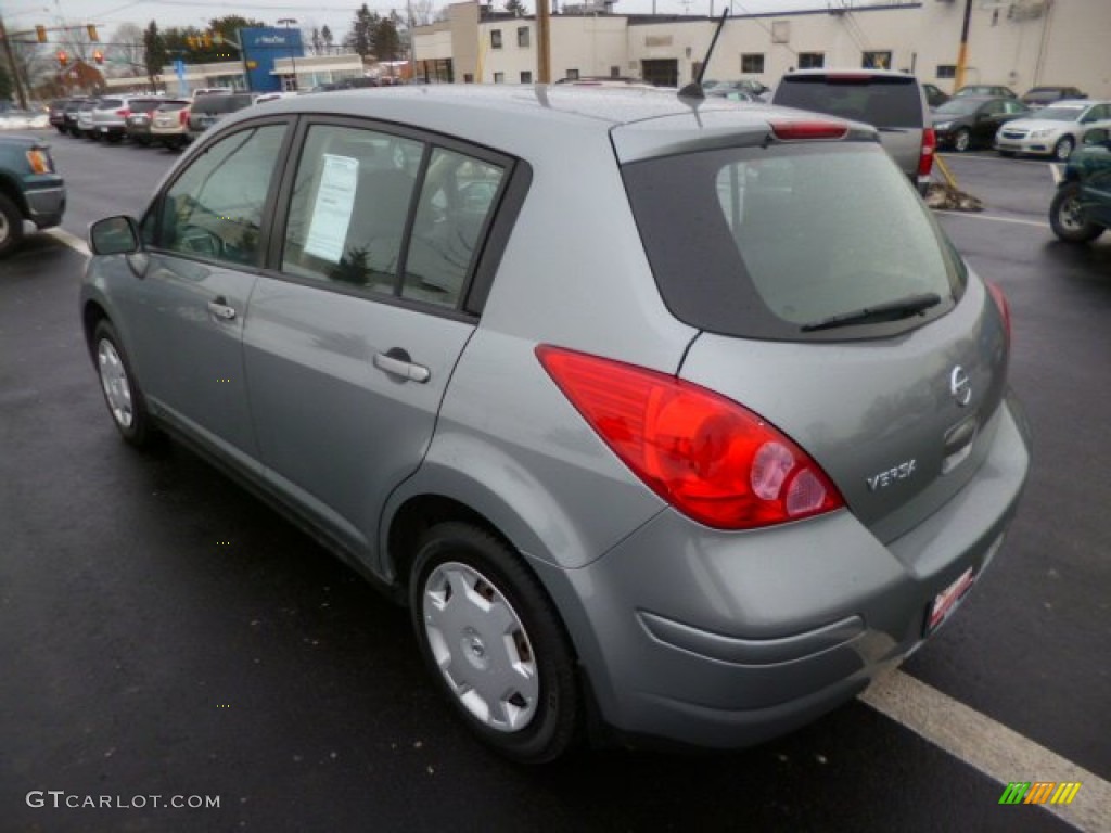 2007 Versa S - Magnetic Grey Metallic / Charcoal photo #5