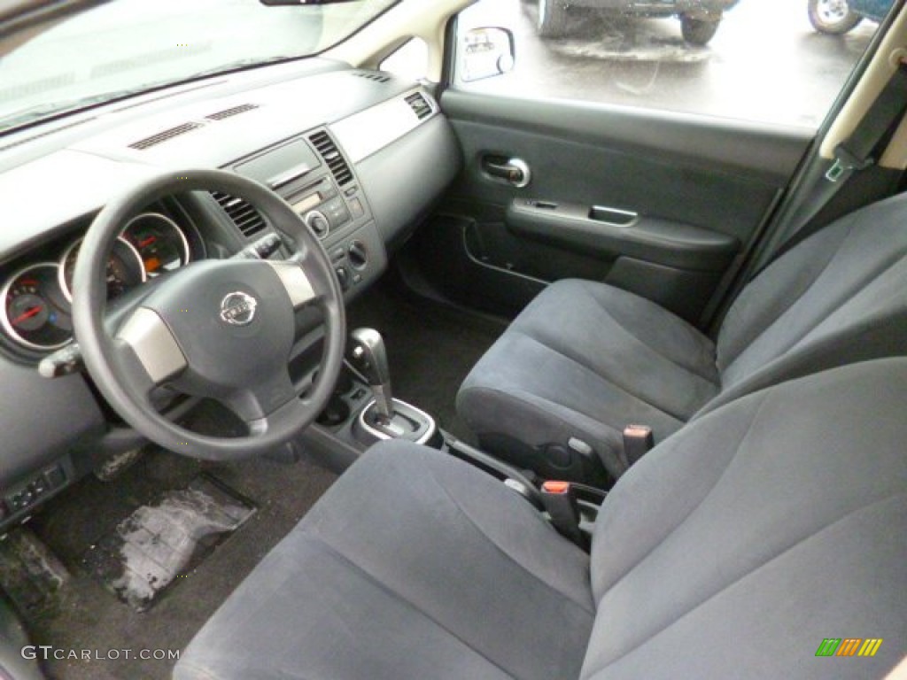2007 Versa S - Magnetic Grey Metallic / Charcoal photo #17