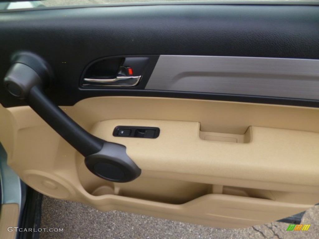 2011 CR-V LX 4WD - Opal Sage Metallic / Ivory photo #11