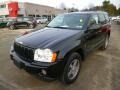 Black - Grand Cherokee Laredo 4x4 Photo No. 3