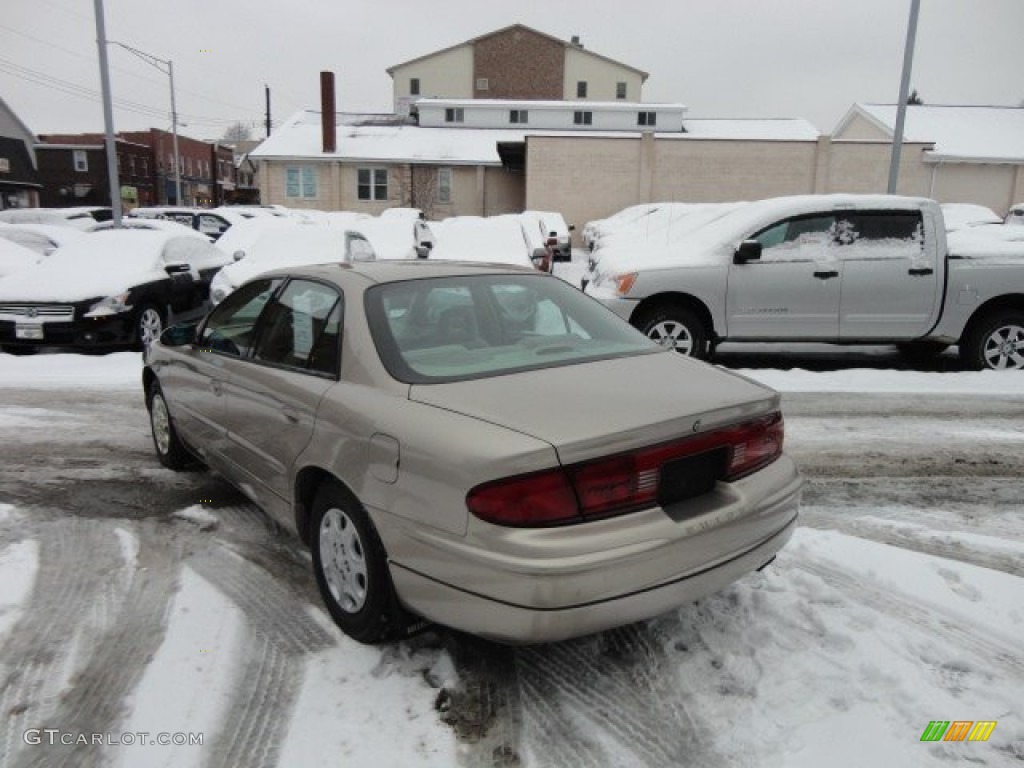 2003 Regal LS - Light Sandrift Metallic / Taupe photo #4