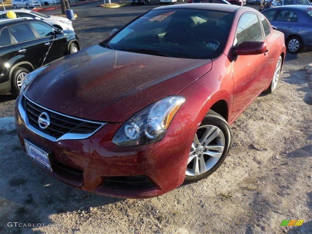 2013 Altima 2.5 S Coupe - Cayenne Red / Charcoal photo #1