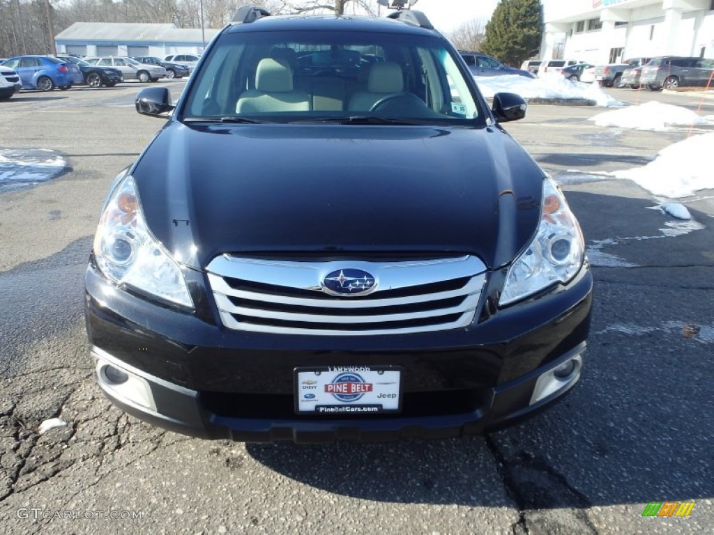 2011 Outback 2.5i Premium Wagon - Crystal Black Silica / Warm Ivory photo #2