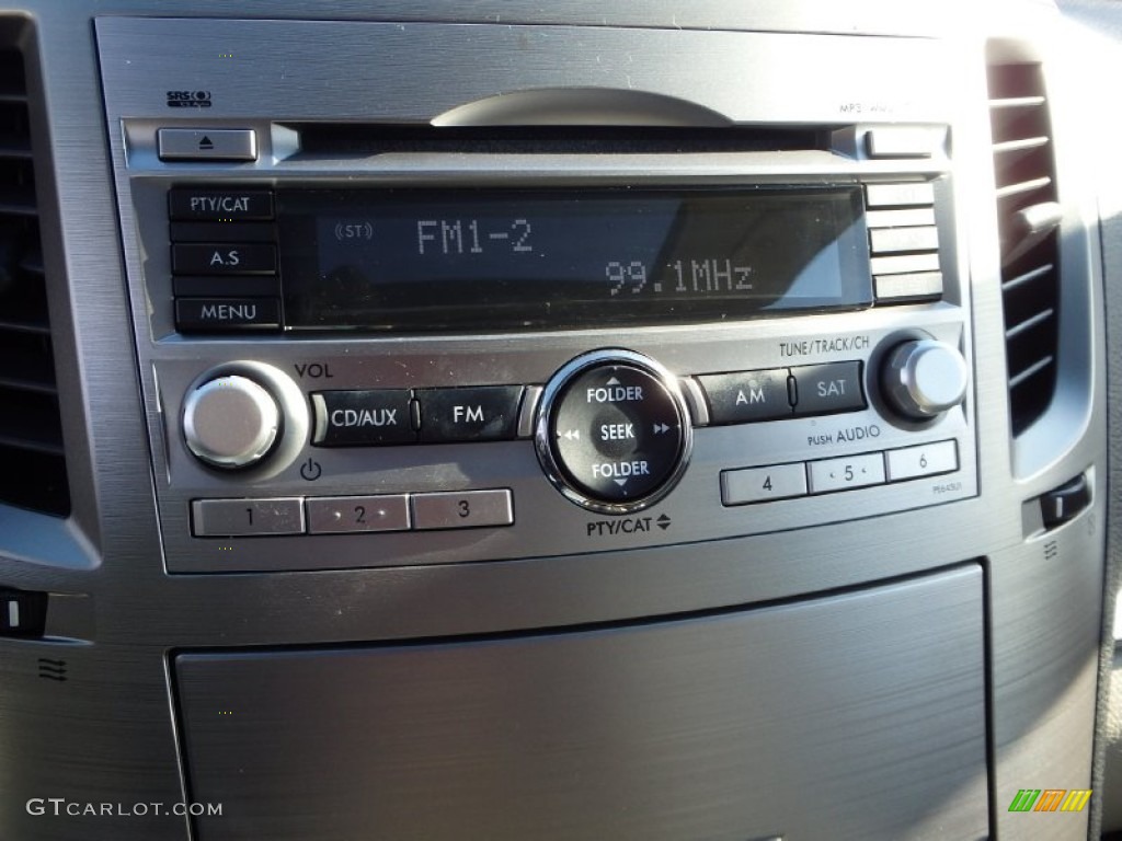 2011 Outback 2.5i Premium Wagon - Crystal Black Silica / Warm Ivory photo #17