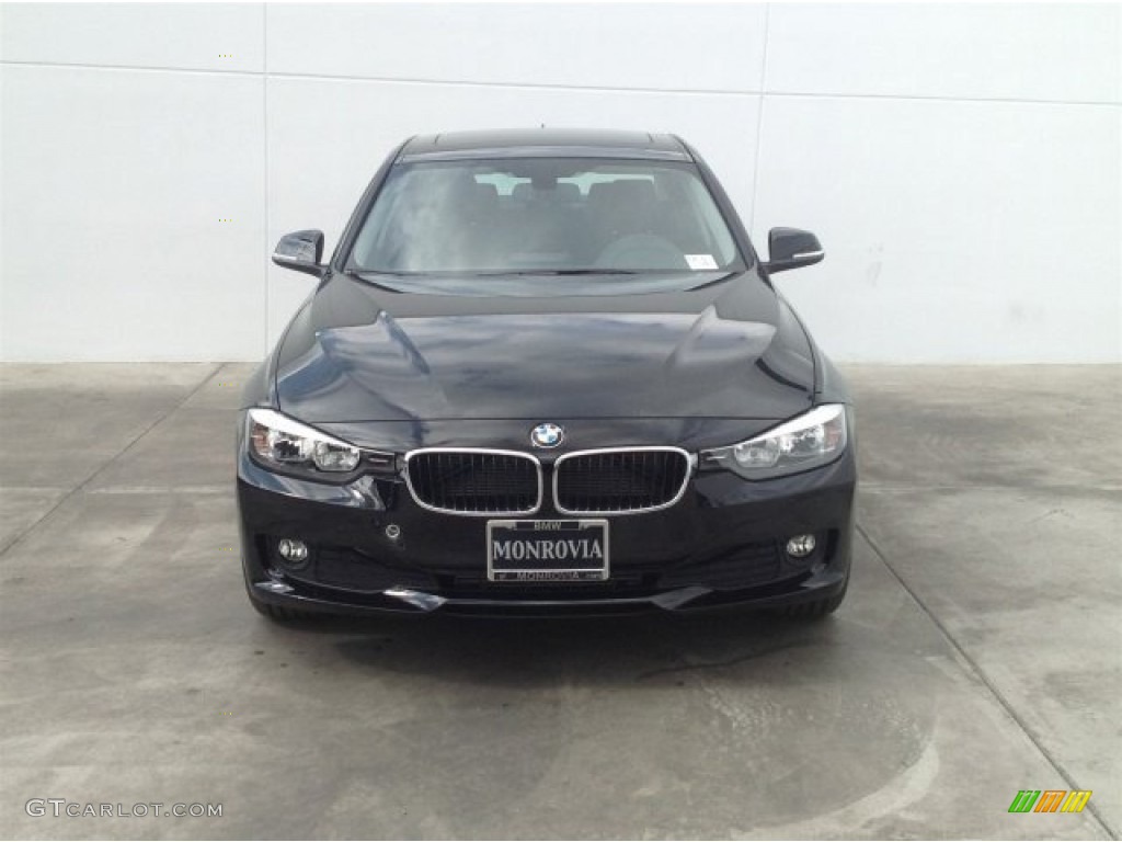 2014 3 Series 320i xDrive Sedan - Jet Black / Black photo #3