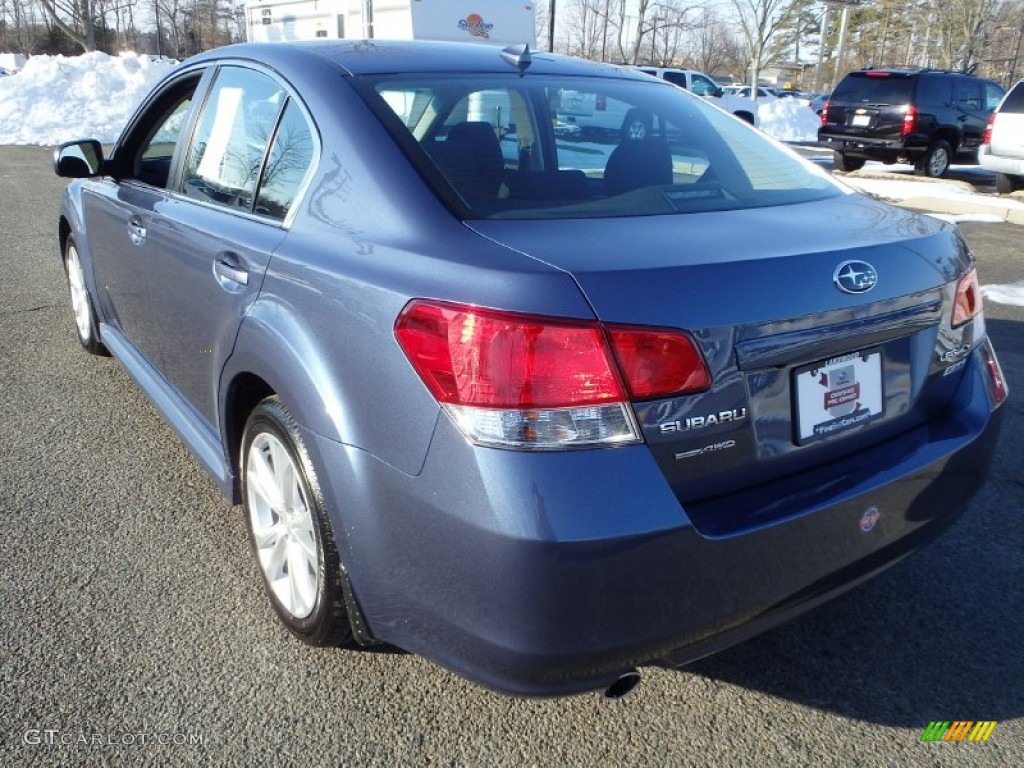 2014 Legacy 2.5i Premium - Twilight Blue Metallic / Black photo #9