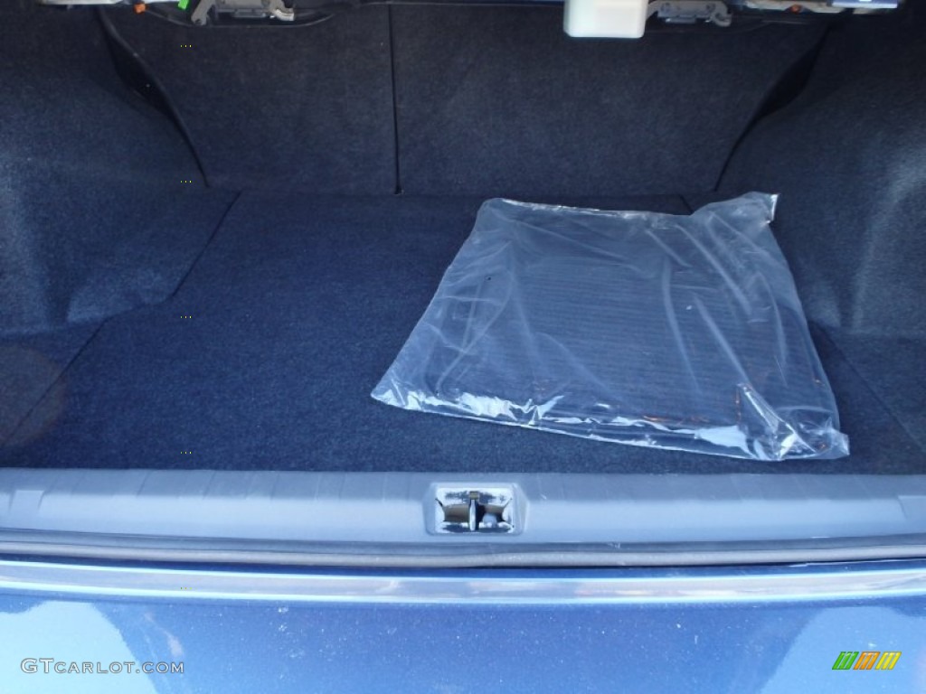 2014 Legacy 2.5i Premium - Twilight Blue Metallic / Black photo #25
