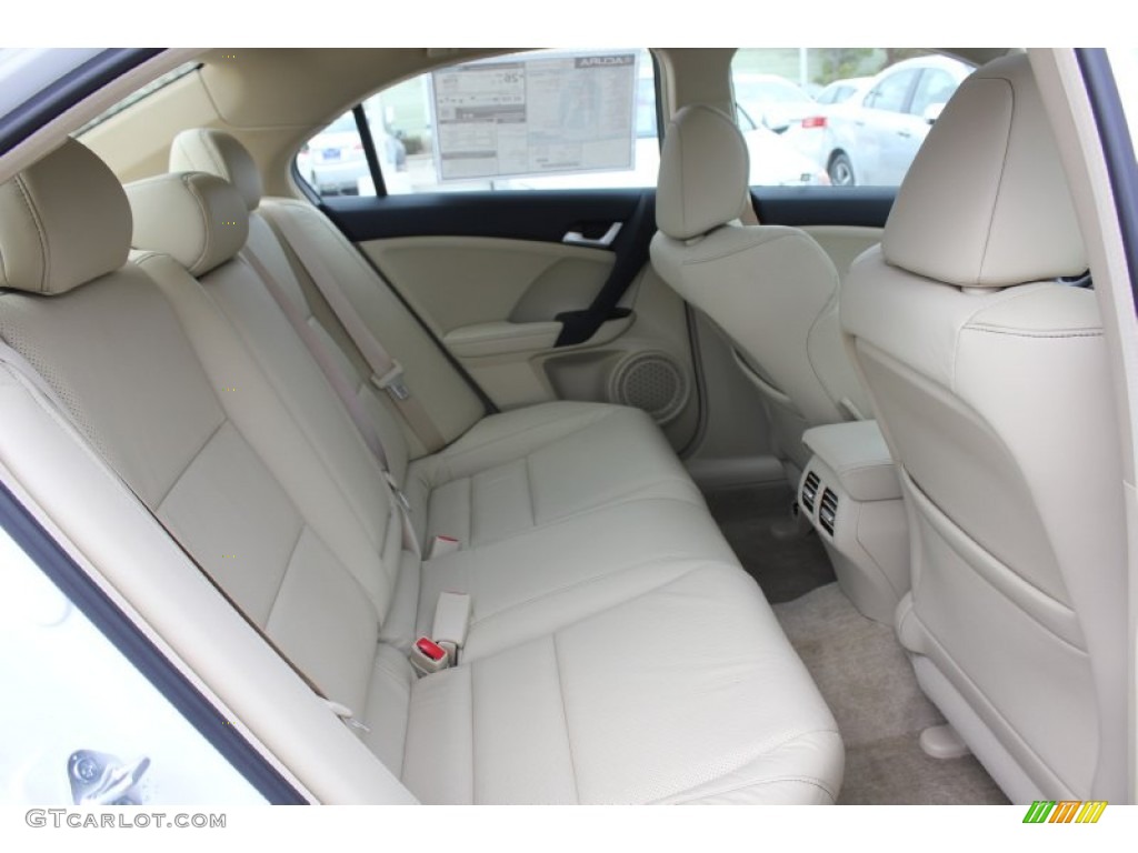 2014 Acura TSX Sedan Rear Seat Photo #90259197
