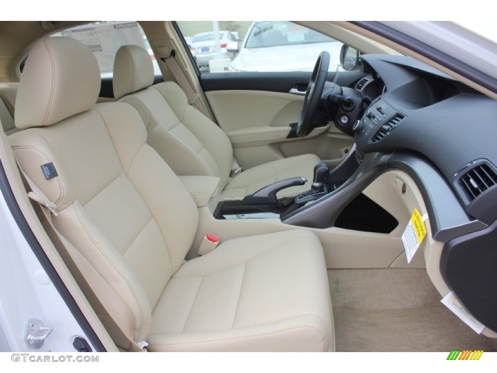 2014 Acura TSX Sedan Front Seat Photos