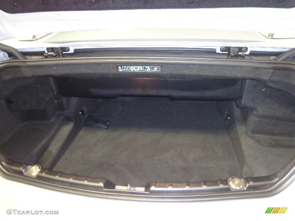 2013 BMW 6 Series 650i Convertible Trunk Photo #90260971