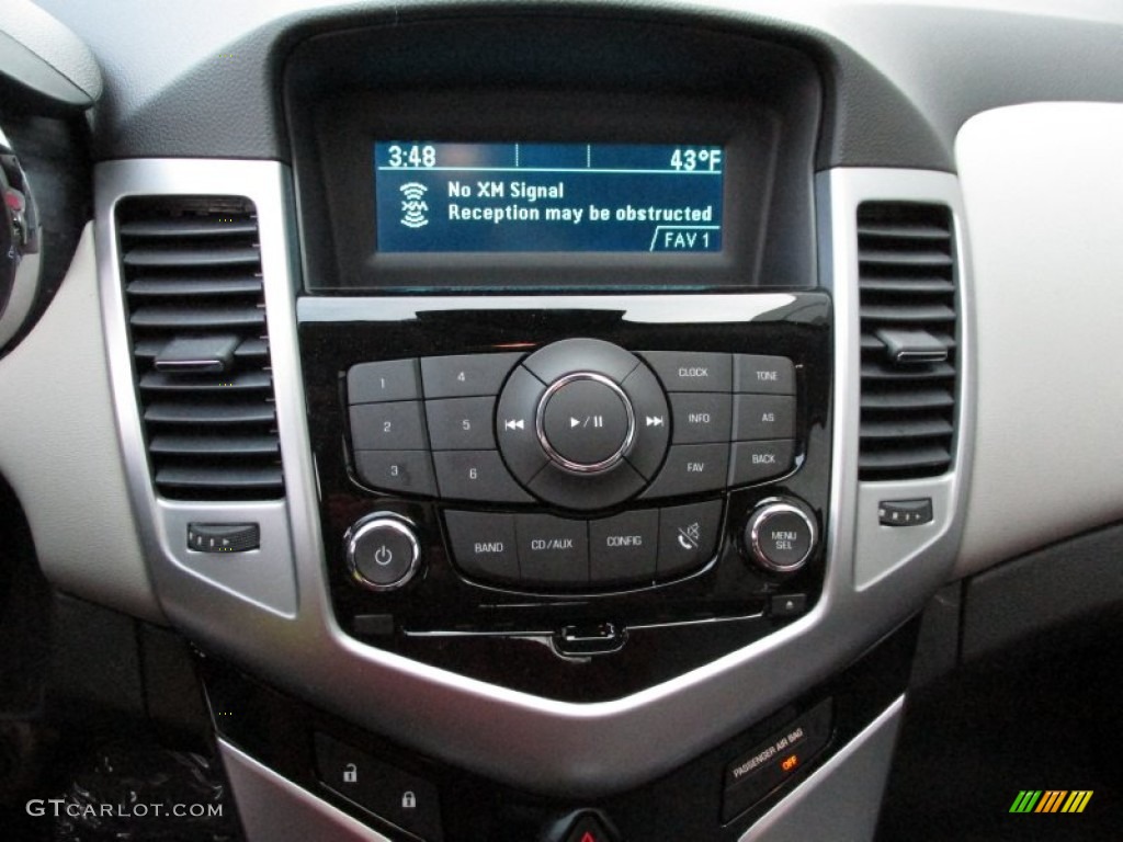 2014 Cruze LT - Atlantis Blue Metallic / Medium Titanium photo #14