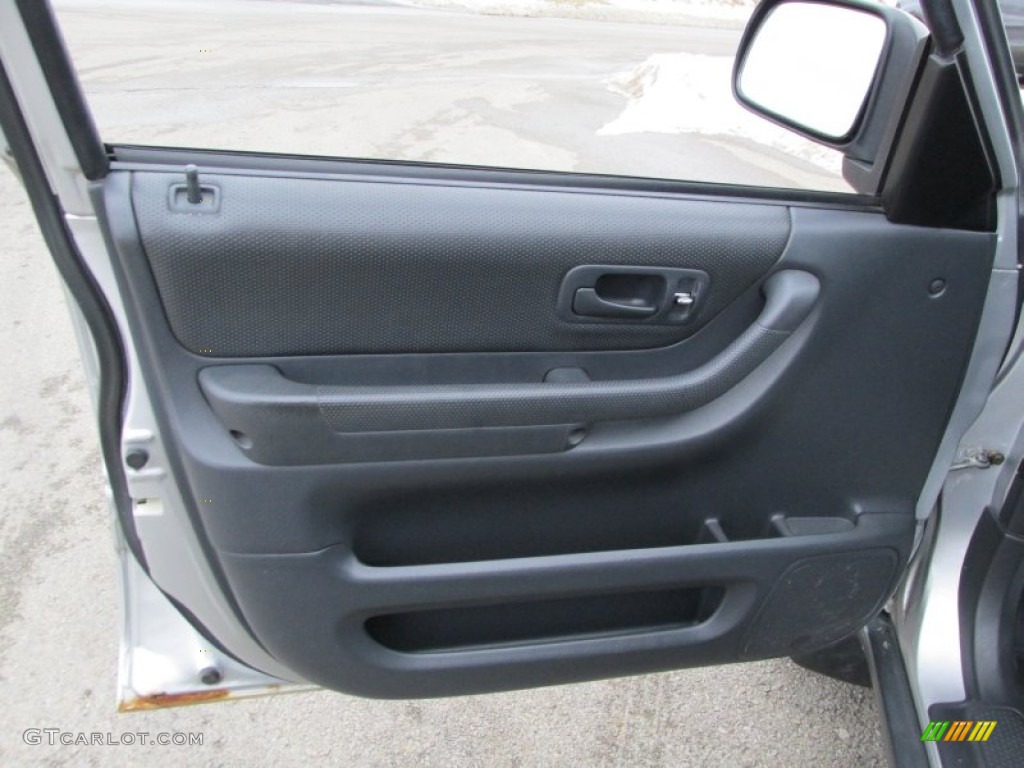 2000 CR-V LX 4WD - Sebring Silver Metallic / Dark Gray photo #6