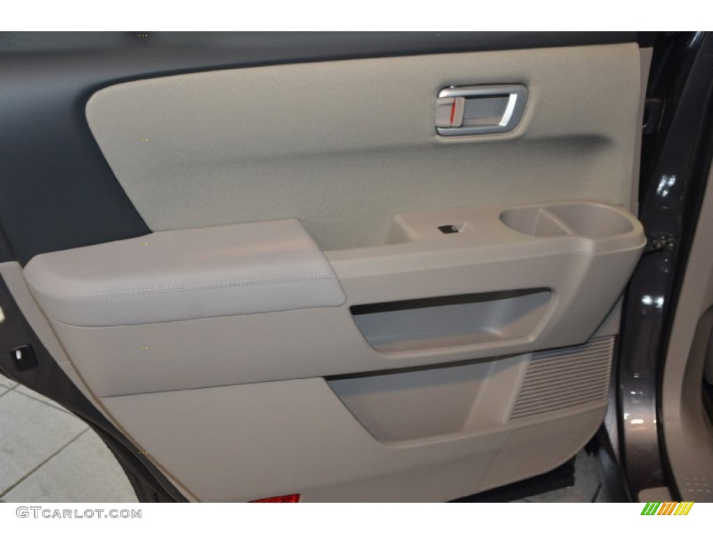 2014 Pilot EX - Modern Steel Metallic / Gray photo #23