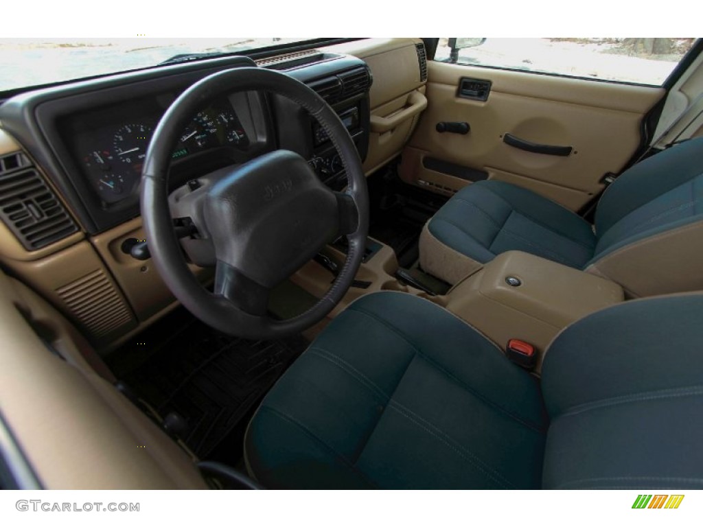 Camel/Dark Green Interior 1999 Jeep Wrangler Sahara 4x4 Photo #90269136