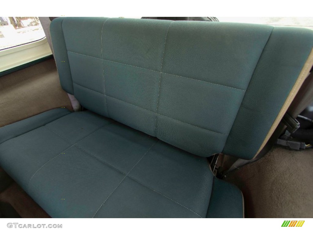 1999 Jeep Wrangler Sahara 4x4 Rear Seat Photo #90269148