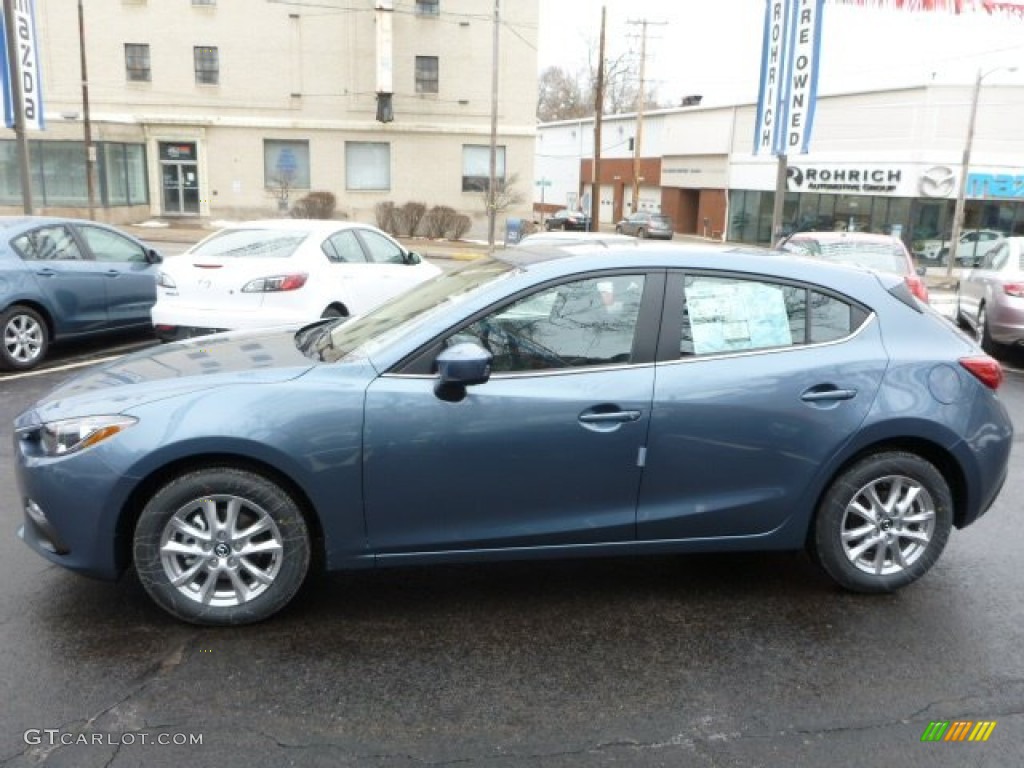 2014 MAZDA3 i Touring 5 Door - Blue Reflex Mica / Black photo #2