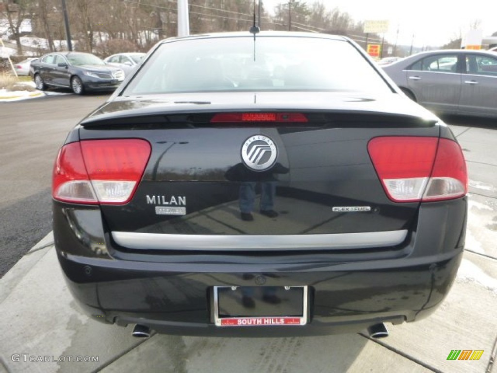 2011 Milan V6 Premier - Tuxedo Black Metallic / Dark Charcoal photo #4