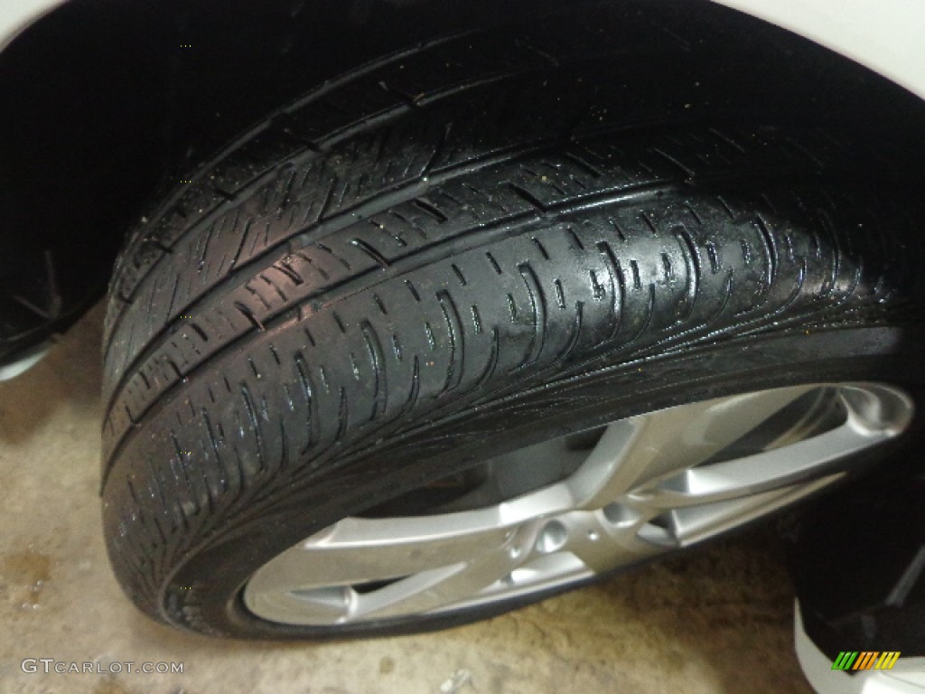 2010 E 350 4Matic Sedan - Arctic White / Almond Beige photo #6