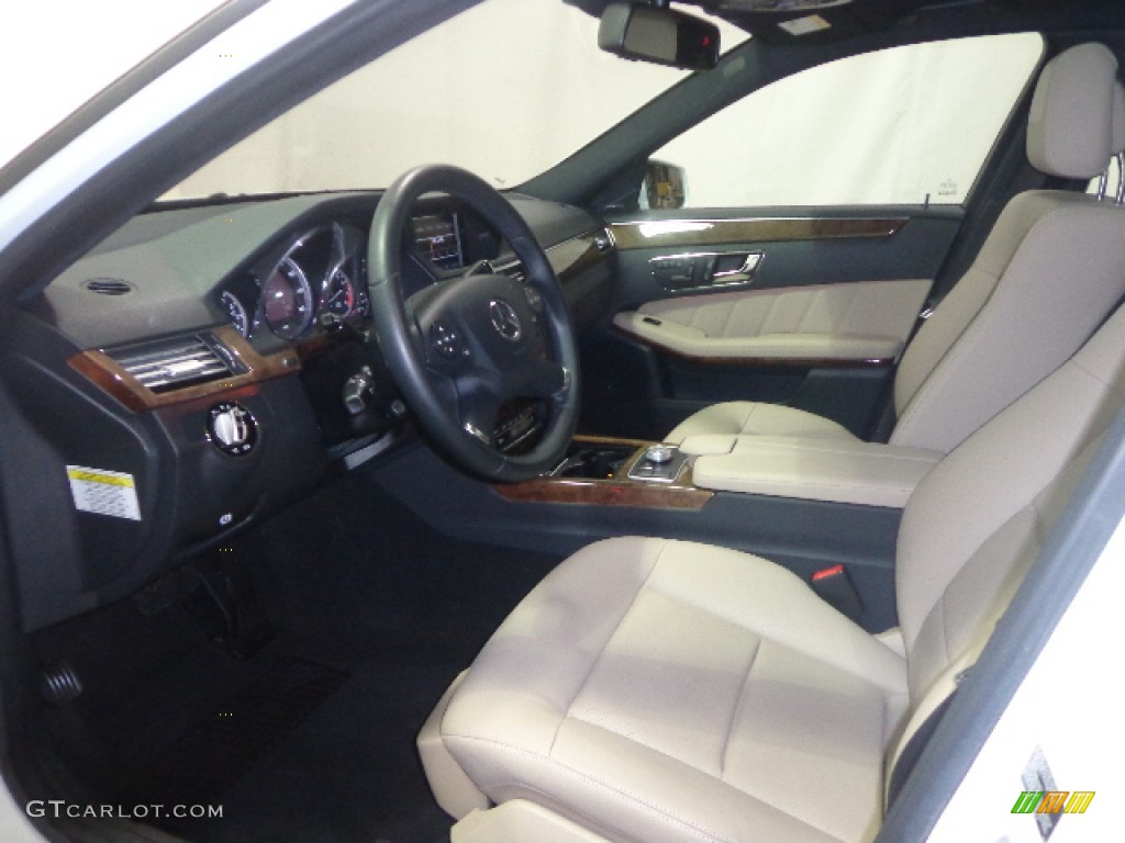 2010 E 350 4Matic Sedan - Arctic White / Almond Beige photo #24