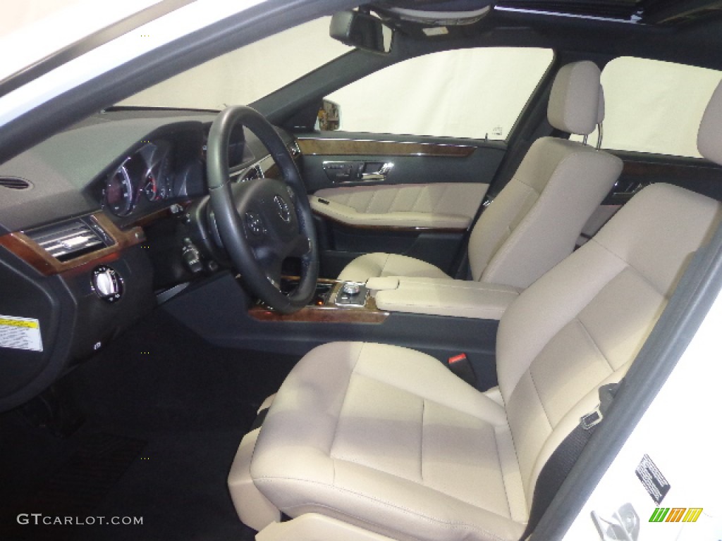 2010 E 350 4Matic Sedan - Arctic White / Almond Beige photo #25