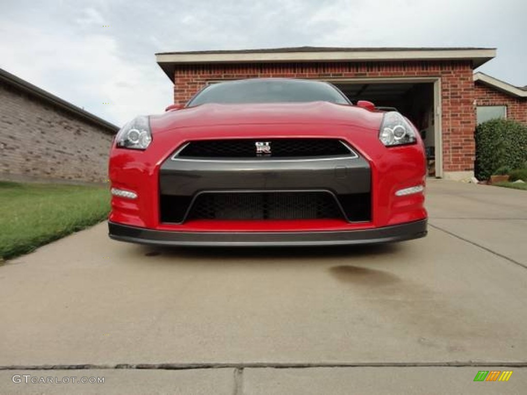 2013 GT-R Premium - Solid Red / Black photo #3