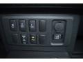 2014 Toyota FJ Cruiser 4WD Controls