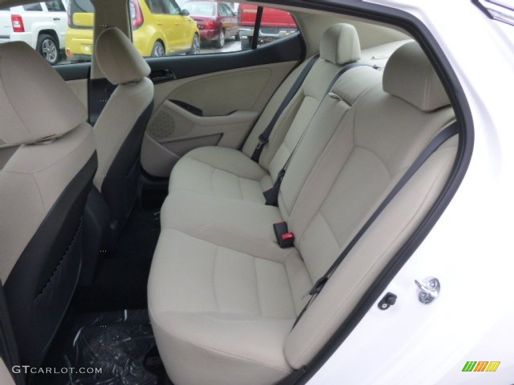 2014 Kia Optima LX Rear Seat Photo #90284602