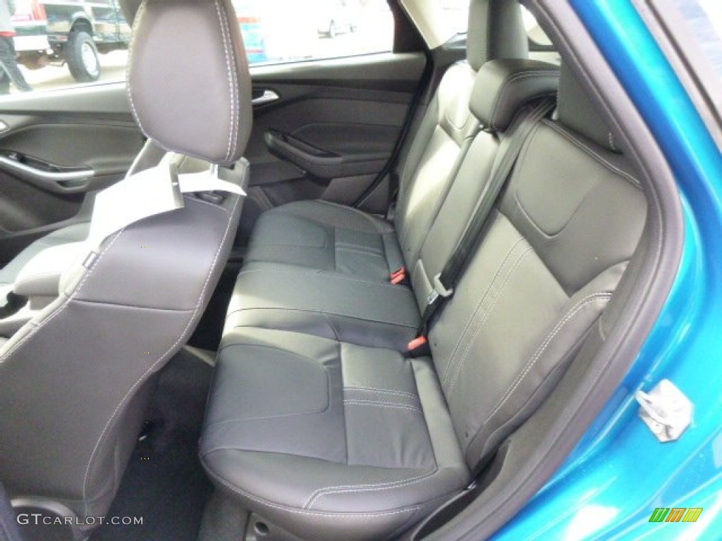 2014 Ford Focus Titanium Hatchback Rear Seat Photo #90287255