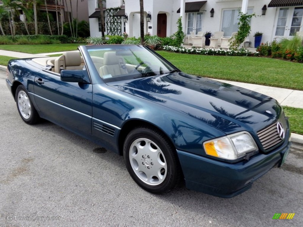 Brilliant Emerald Green Metallic 1995 Mercedes-Benz SL 320 Roadster Exterior Photo #90289255