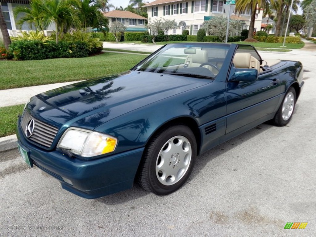 Brilliant Emerald Green Metallic 1995 Mercedes-Benz SL 320 Roadster Exterior Photo #90289342